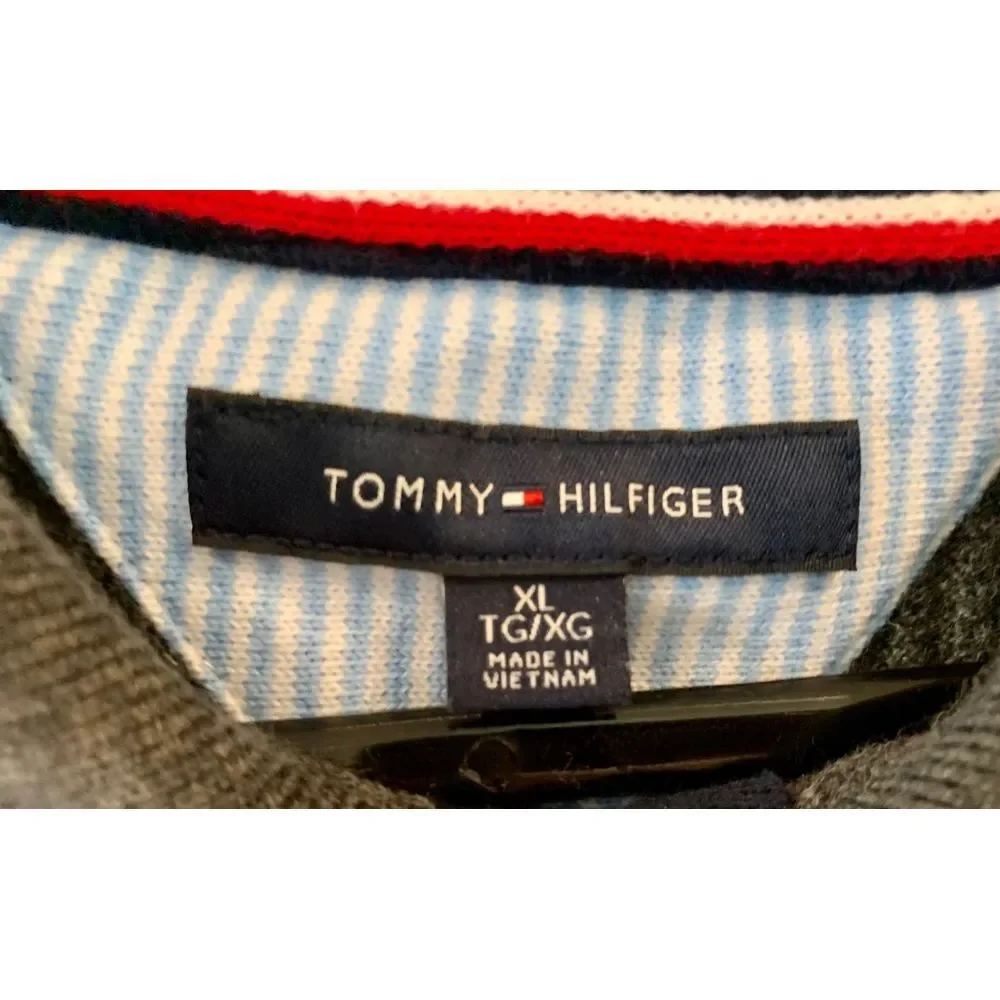 Tommy Hilfiger Men's Sweater‎